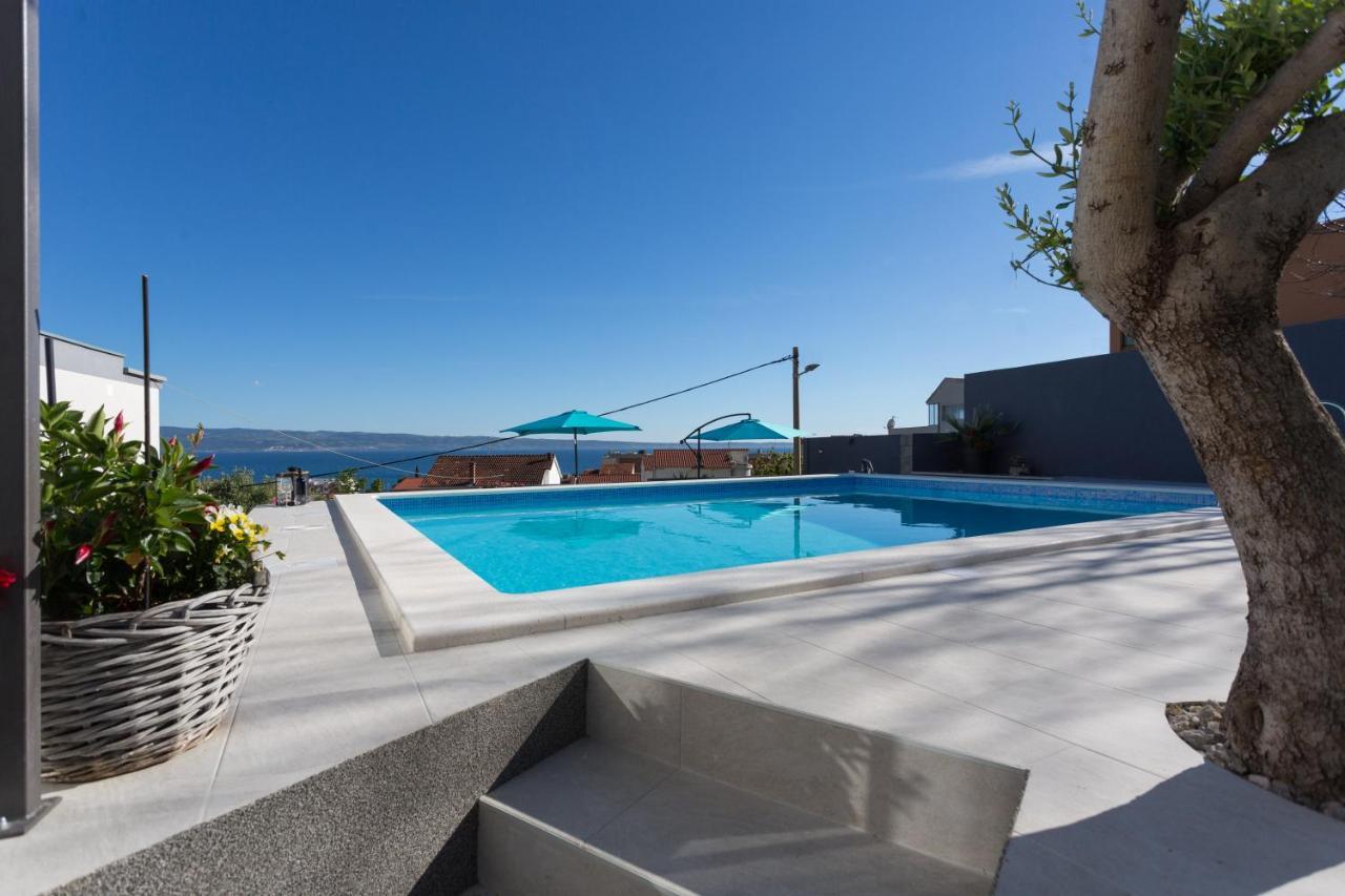 Apartments Lidija - Sea View Apartment With Exclusive Right Of Using Hot Tub Or Split Level Apartment With Exclusive Right Of Using Pool Podstrana Exteriér fotografie