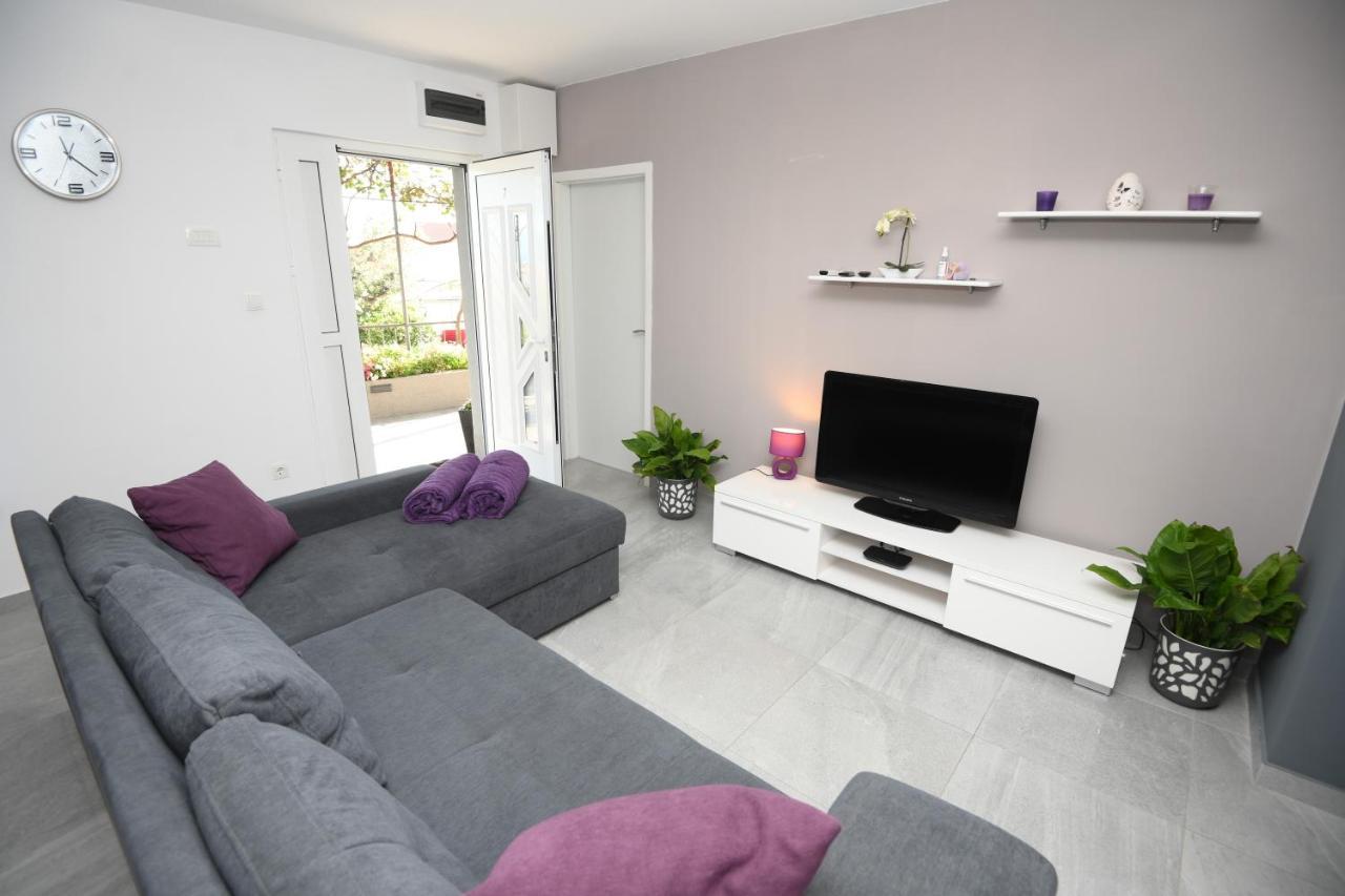 Apartments Lidija - Sea View Apartment With Exclusive Right Of Using Hot Tub Or Split Level Apartment With Exclusive Right Of Using Pool Podstrana Exteriér fotografie