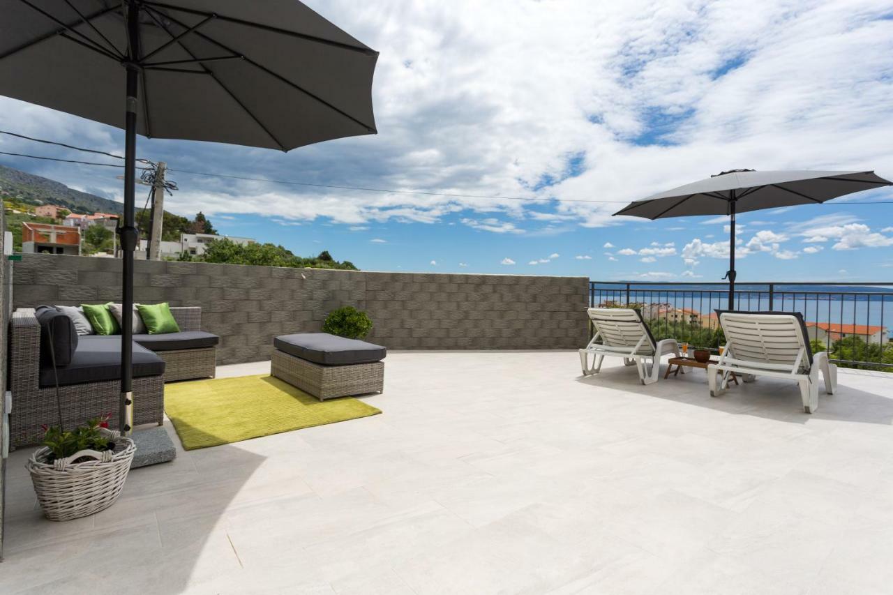 Apartments Lidija - Sea View Apartment With Exclusive Right Of Using Hot Tub Or Split Level Apartment With Exclusive Right Of Using Pool Podstrana Exteriér fotografie
