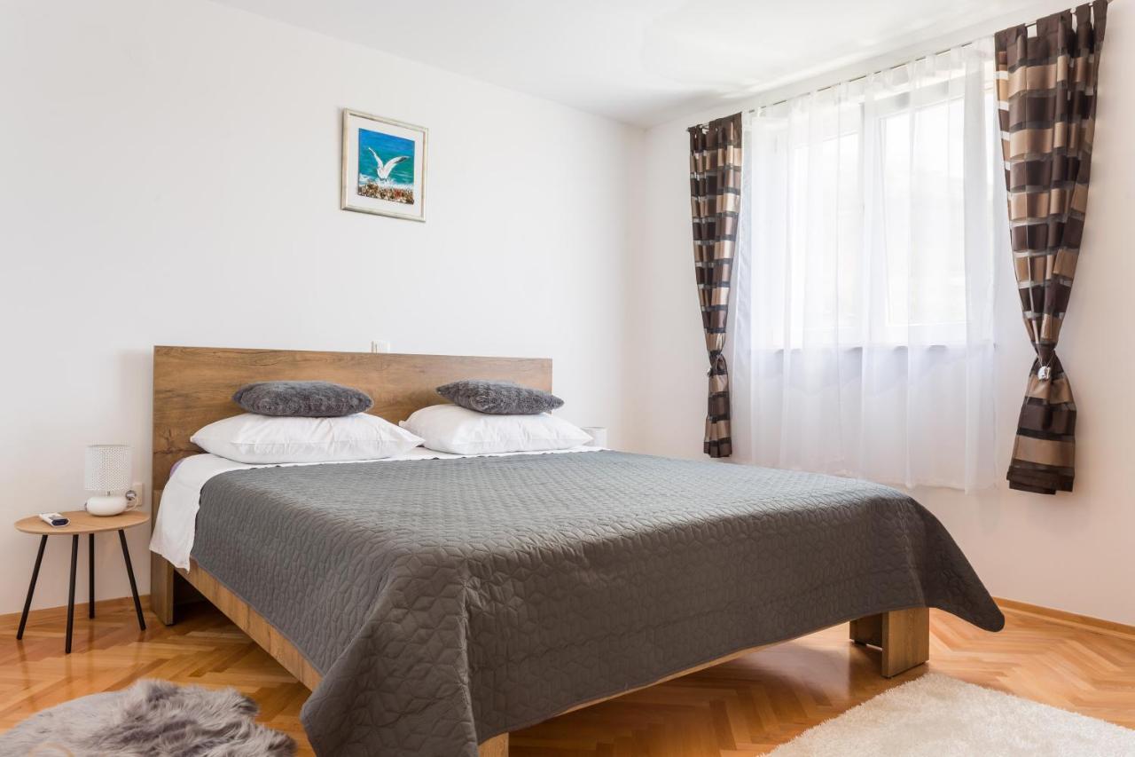 Apartments Lidija - Sea View Apartment With Exclusive Right Of Using Hot Tub Or Split Level Apartment With Exclusive Right Of Using Pool Podstrana Exteriér fotografie